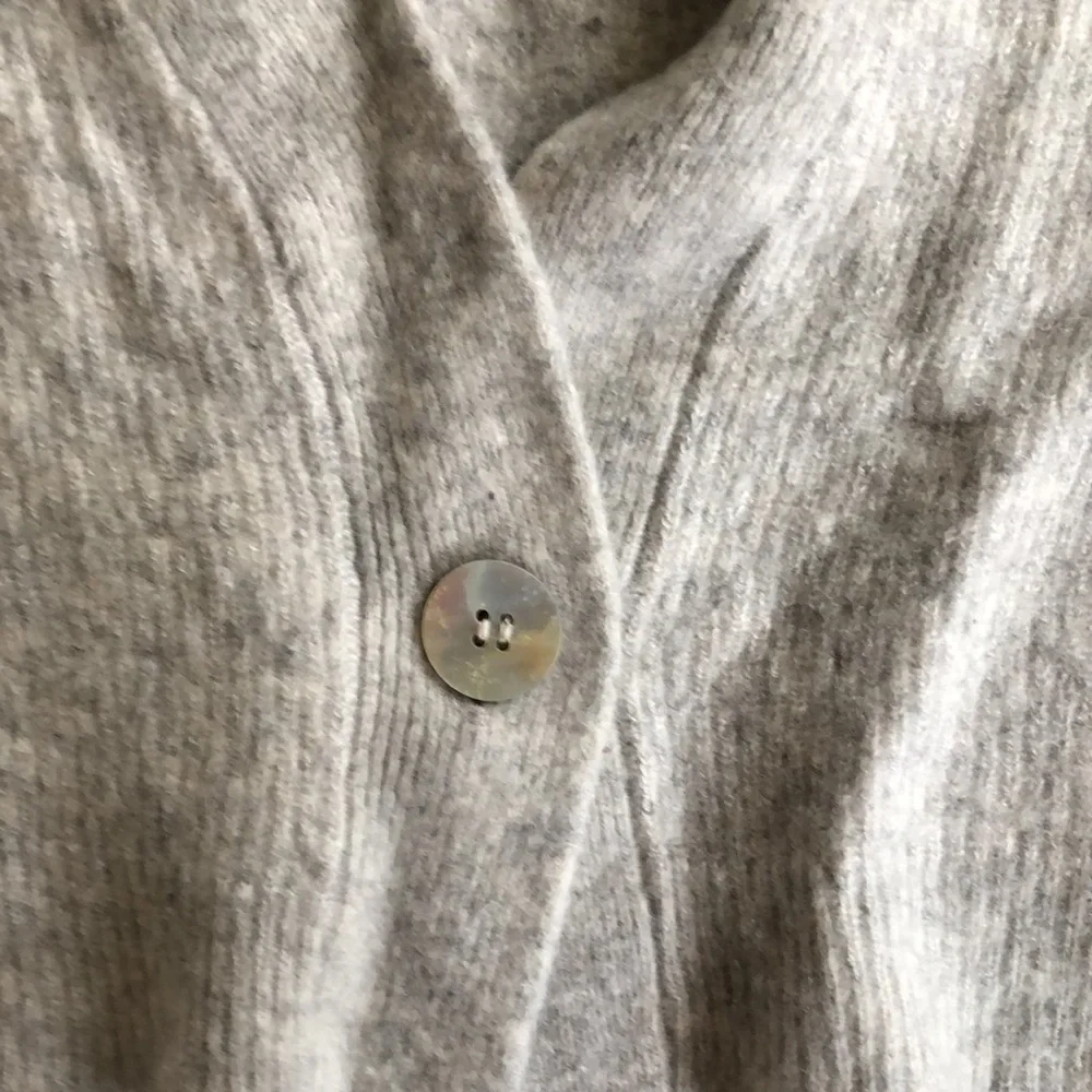 Hansel from Basel Gray Wool Silk Cardigan Cashmere - Picture 5 of 9